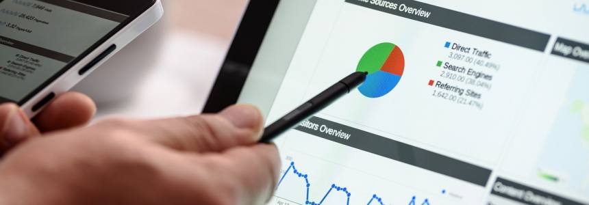 How to Decide Between Managing Your Own Pay Per  Click Campaign and Hiring a PPC Management Agency